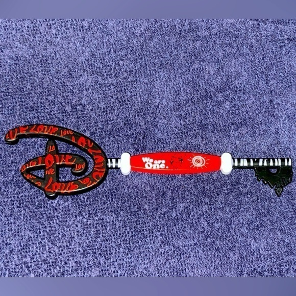 Disney Love Series‎ Mystery Key